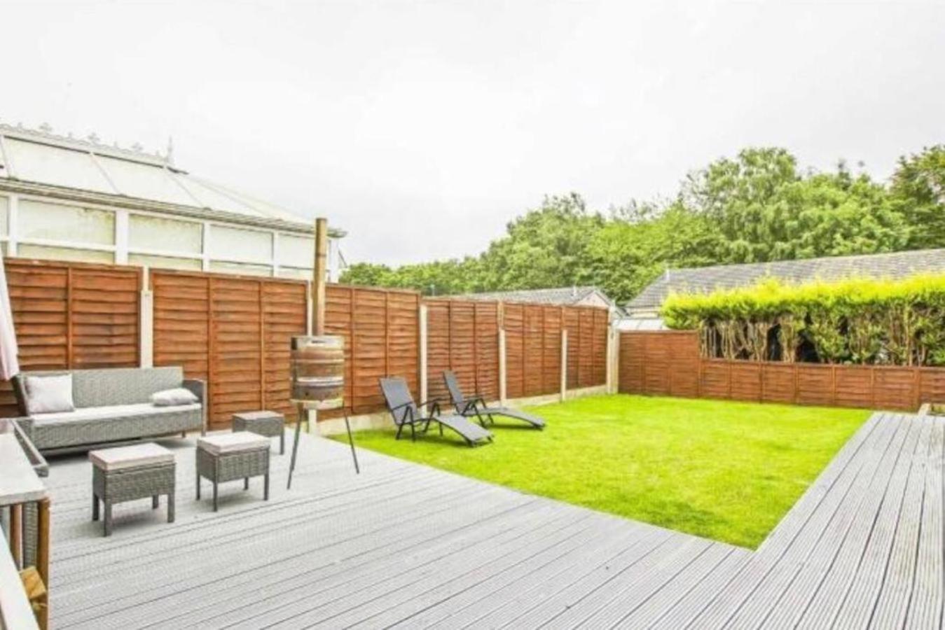 Entire House - Peaceful 3 Bedroom Home Rishton Exterior photo