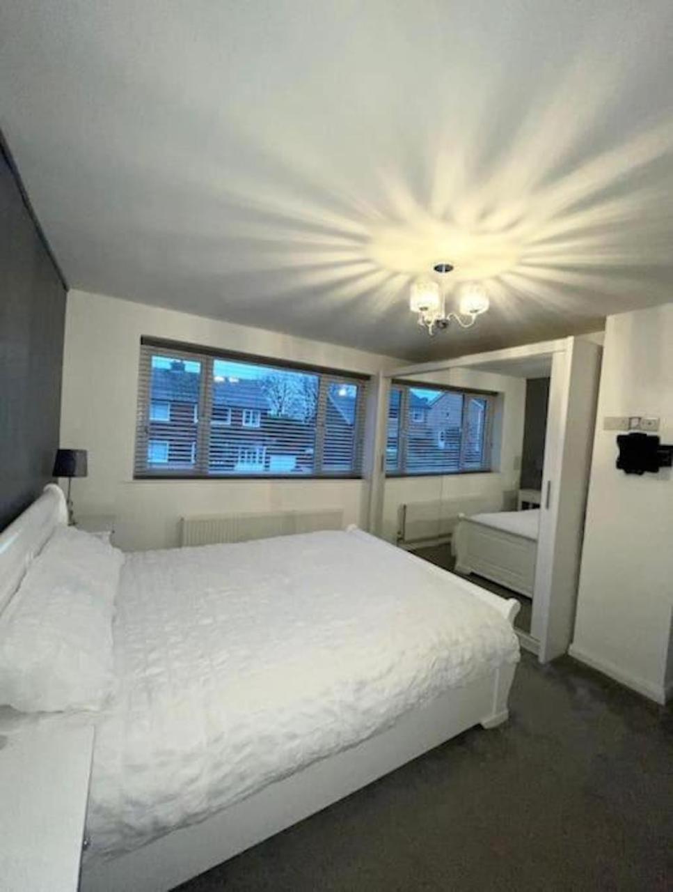 Entire House - Peaceful 3 Bedroom Home Rishton Exterior photo